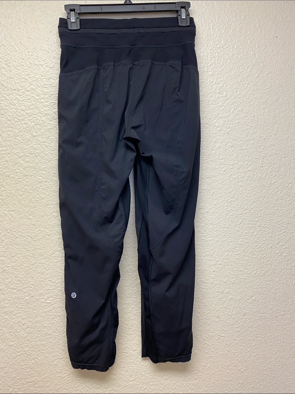 Lululemon Dance Studio Cropped Jogger - Picture 4 of 7